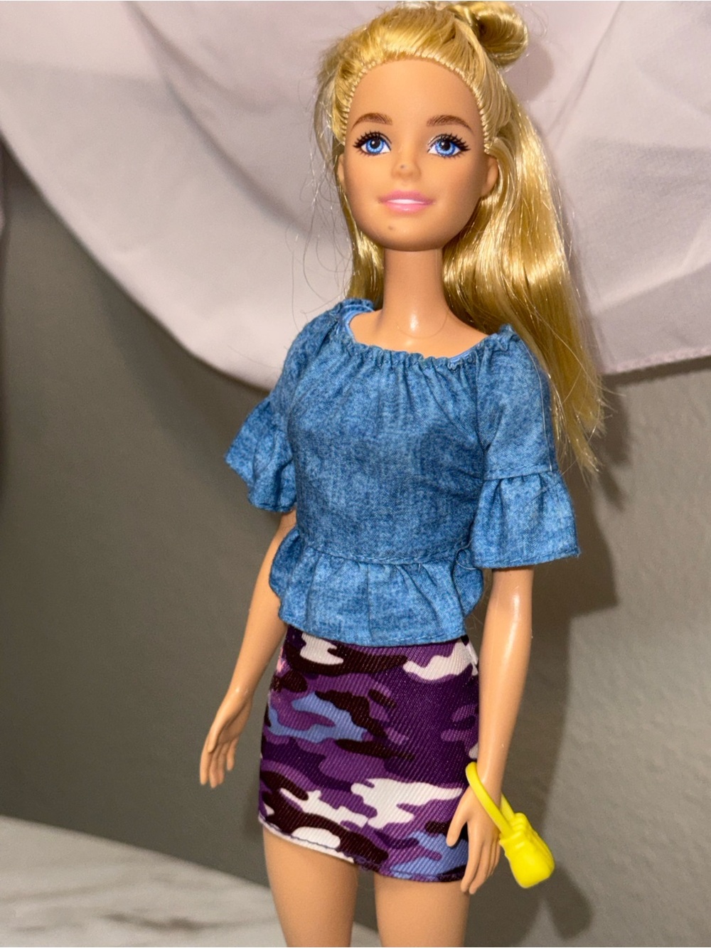 Barbie Mattel Blonde Blue-Eyed Doll 11" Camo Skirt Shoes